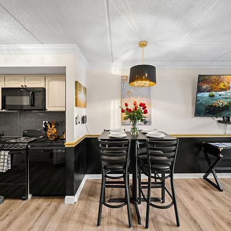 Walk To Anakeesta Romantic 1Br W Fireplace Gatlinburg Eksteriør bilde