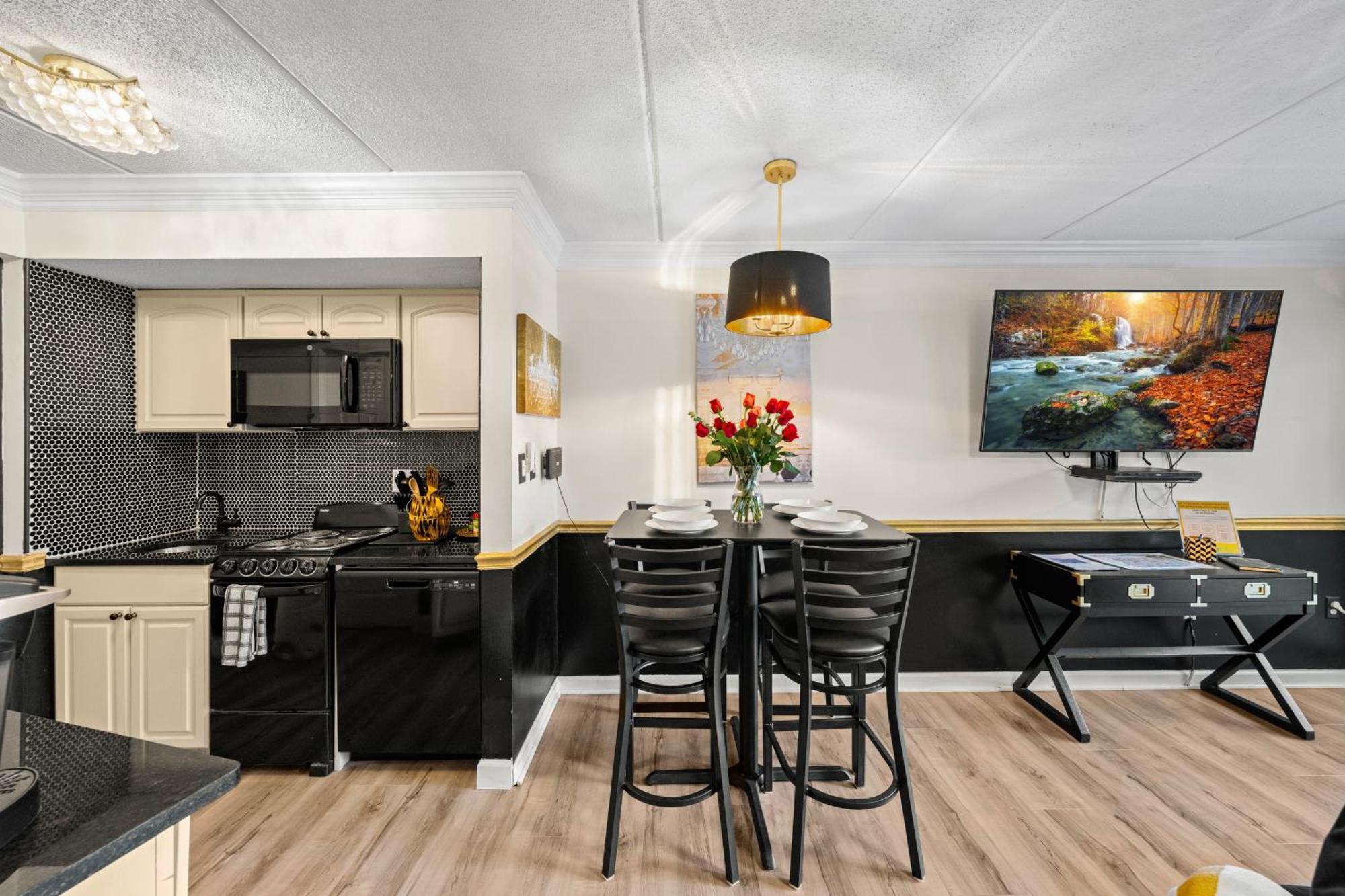 Walk To Anakeesta Romantic 1Br W Fireplace Gatlinburg Eksteriør bilde